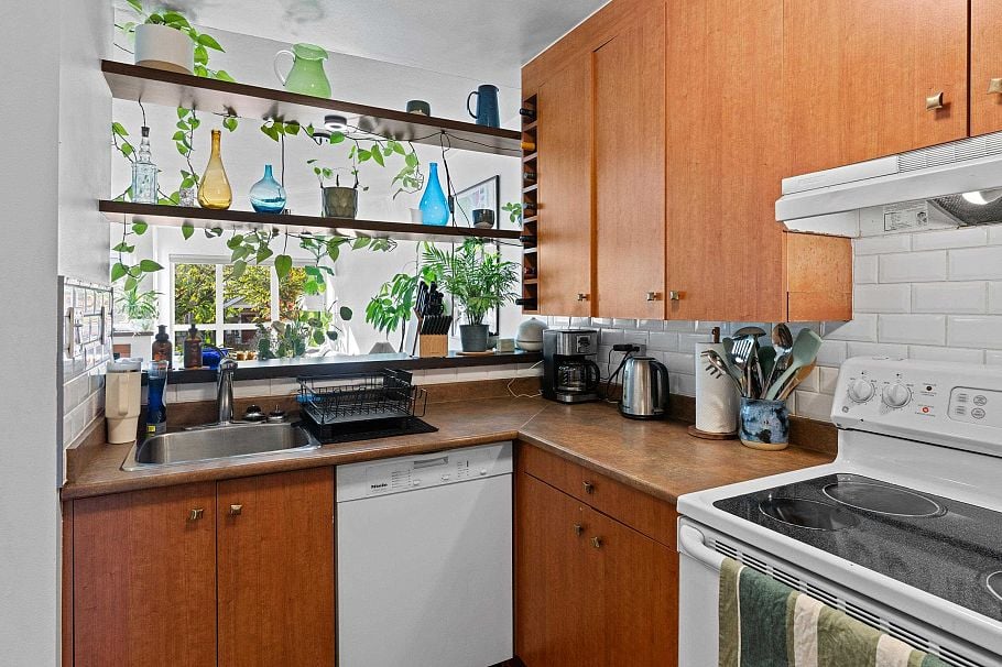 204 1623 E 2nd Avenue Vancouver, BC - 10