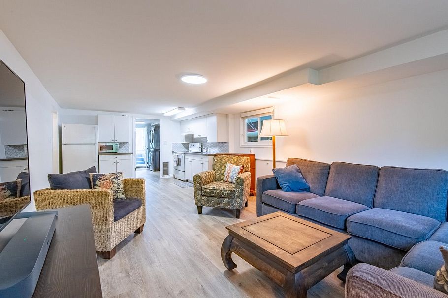 5898 Quebec Street Vancouver, BC - 23