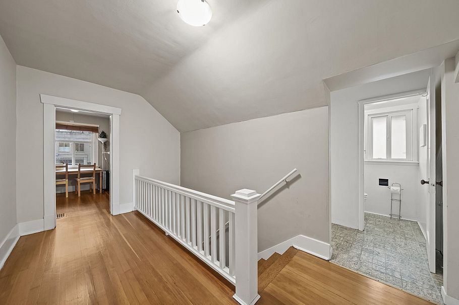 3588 W King Edward Avenue Vancouver, BC - 16