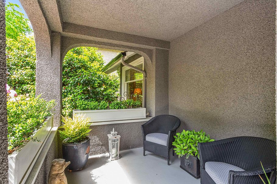 1971 W 36th Avenue Vancouver, BC - 3