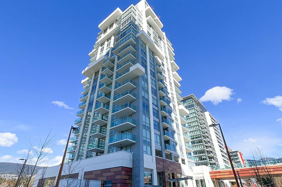 807 1675 Lions Gate Lane North Vancouver, BC - 1
