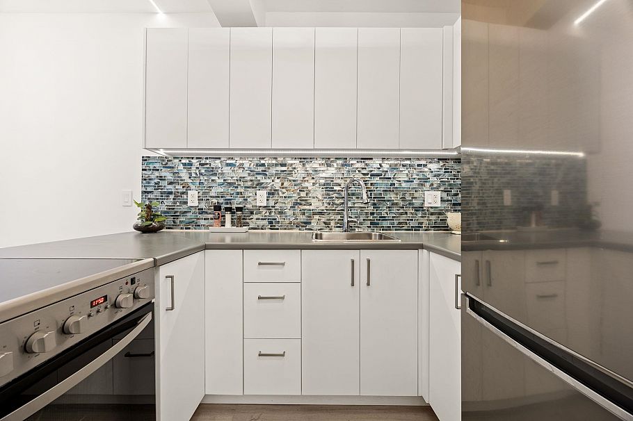 207 1655 Nelson Street Vancouver, BC - 6
