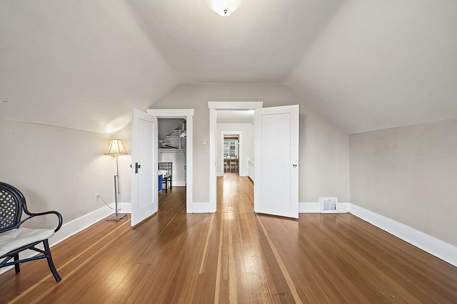 3588 W King Edward Avenue Vancouver, BC - 17