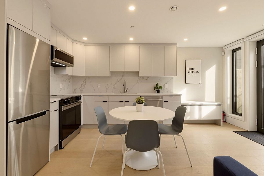 2118 W 21st Avenue Vancouver, BC - 27