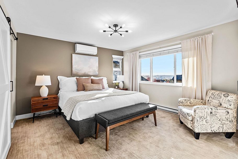 1417 Jones Avenue North Vancouver, BC - 14