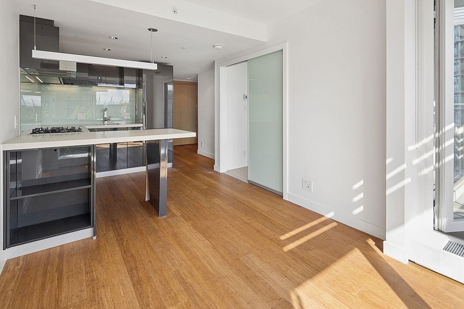 1211 777 Richards Street Vancouver, BC - 7