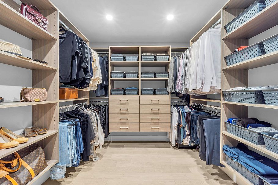 4324 Glencanyon Drive North Vancouver, BC - 20