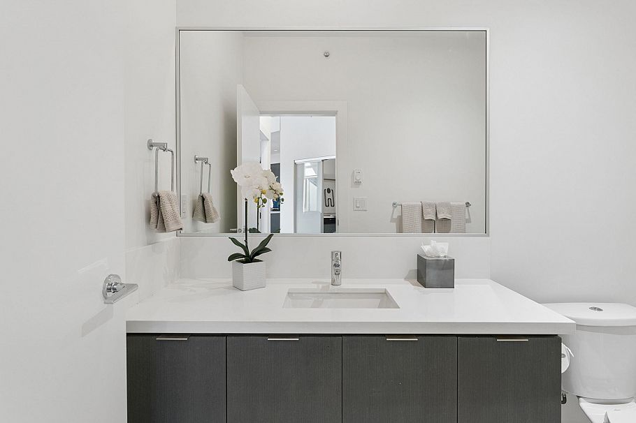 507 3602 Aldercrest Drive North Vancouver, BC - 24