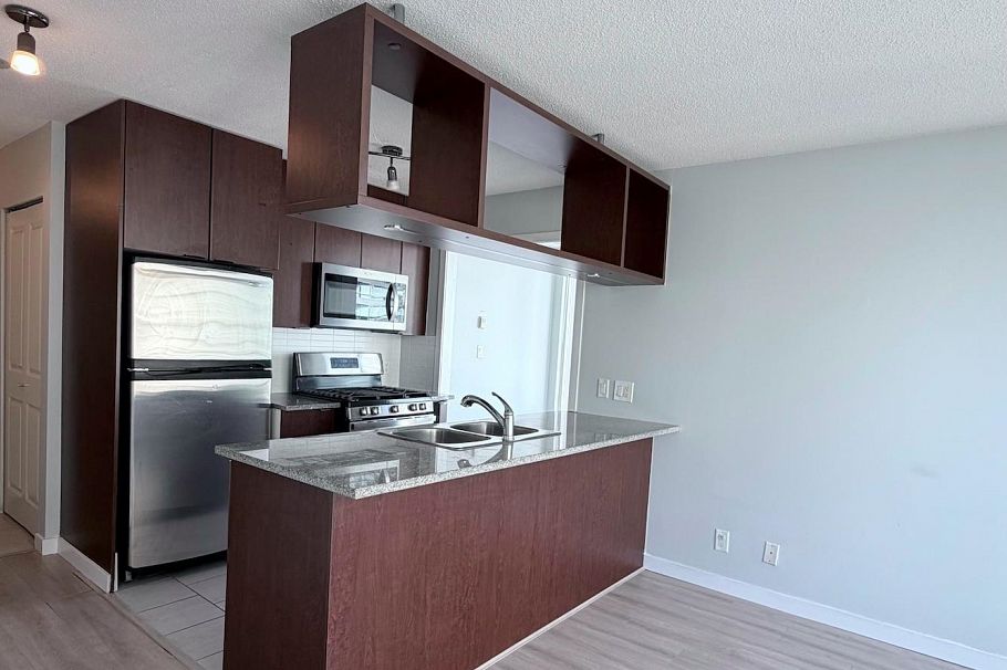 1702 1001 Richards Street Vancouver, BC - 5