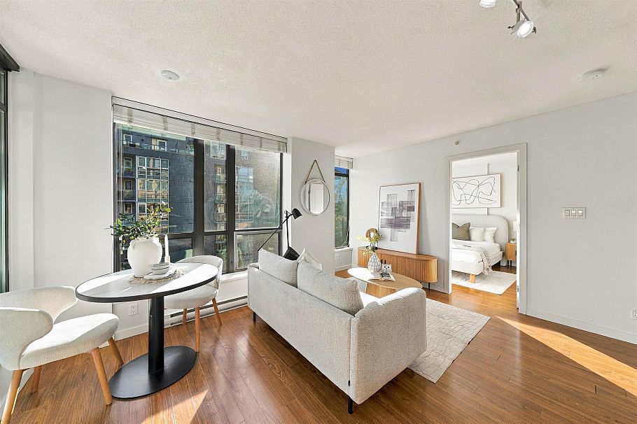 709 1068 W Broadway Vancouver, BC - 8