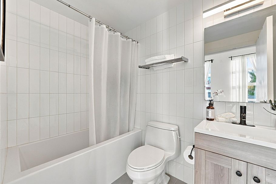 307 272 E 4th Avenue Vancouver, BC - 29
