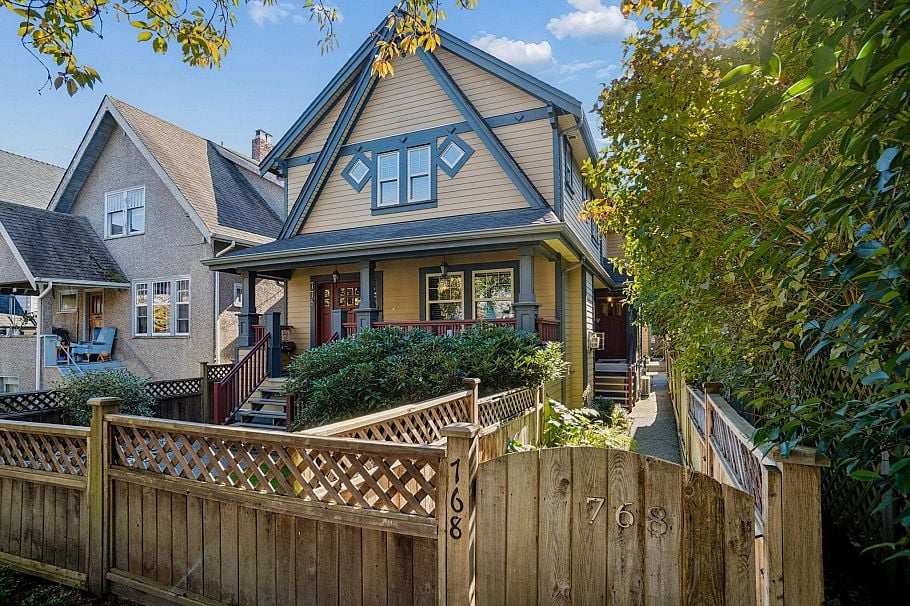 768 E 11th Avenue Vancouver, BC - 1