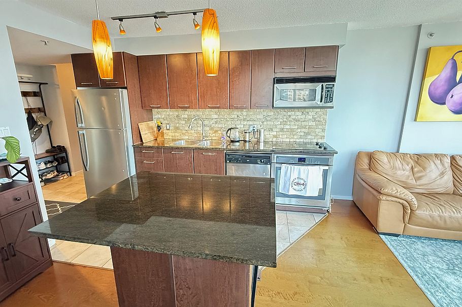 2508 1155 Seymour Street Vancouver, BC - 2