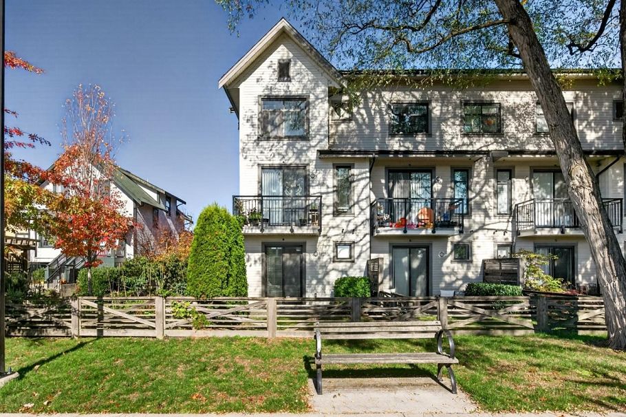 13 5821 Wales Street Vancouver, BC - 17