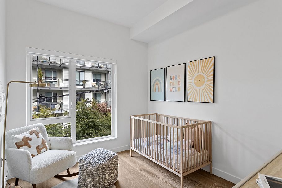 235 602 E 2nd Street North Vancouver, BC - 23