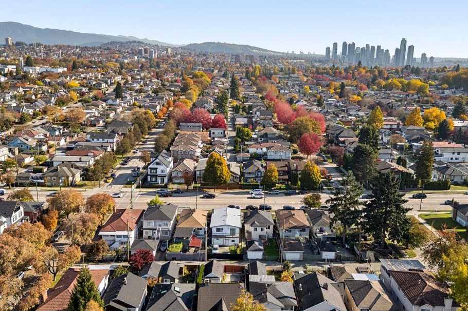 850 Nanaimo Street Vancouver, BC - 33