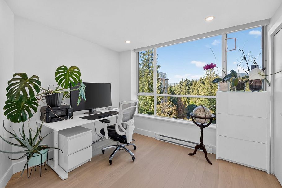 903 995 Roche Point Drive North Vancouver, BC - 25