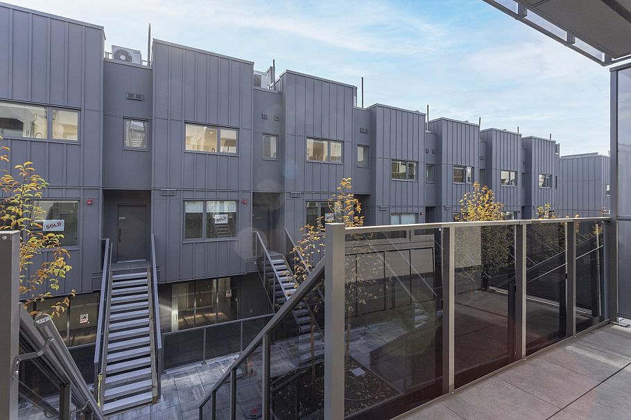 234 602 E 2nd Street North Vancouver, BC - 20