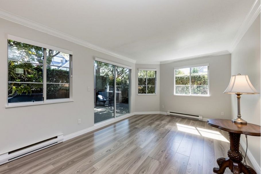 7 249 E 4th Street North Vancouver, BC - 3