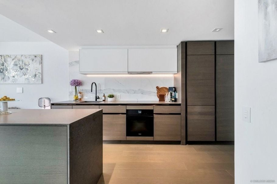 2304 620 CARDERO STREET, Vancouver BC V6G 3V6 Vancouver, BC - 4