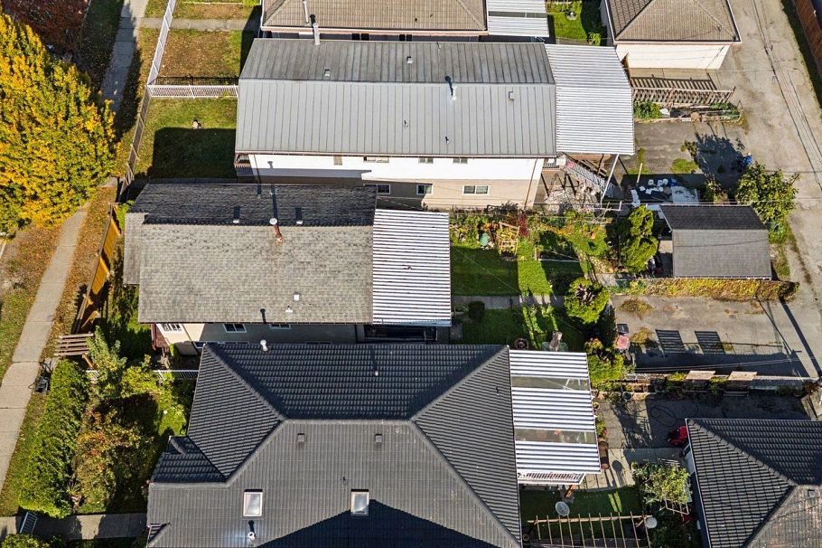 850 Nanaimo Street Vancouver, BC - 4