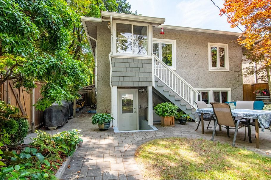 5898 Quebec Street Vancouver, BC - 25