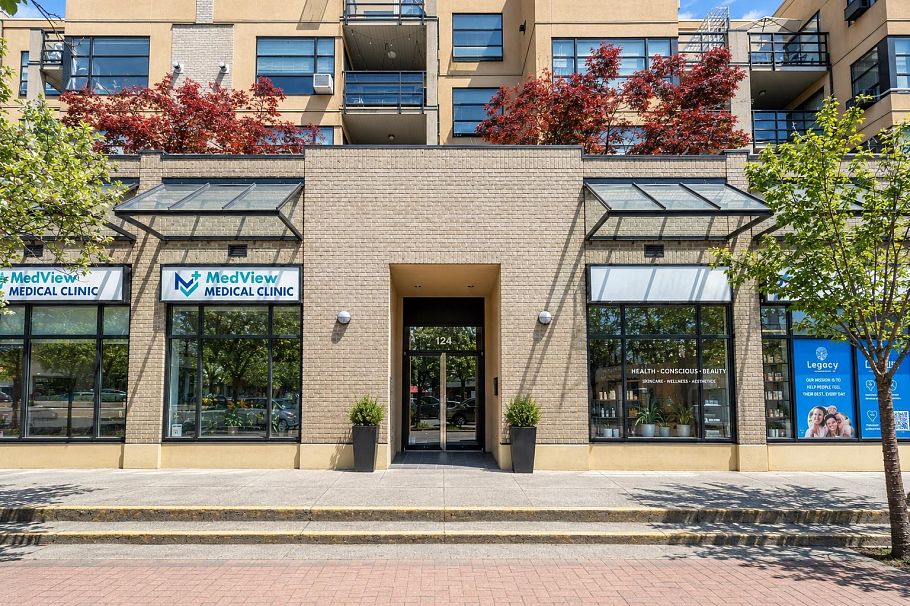 404 124 W 3rd Street North Vancouver, BC - 36