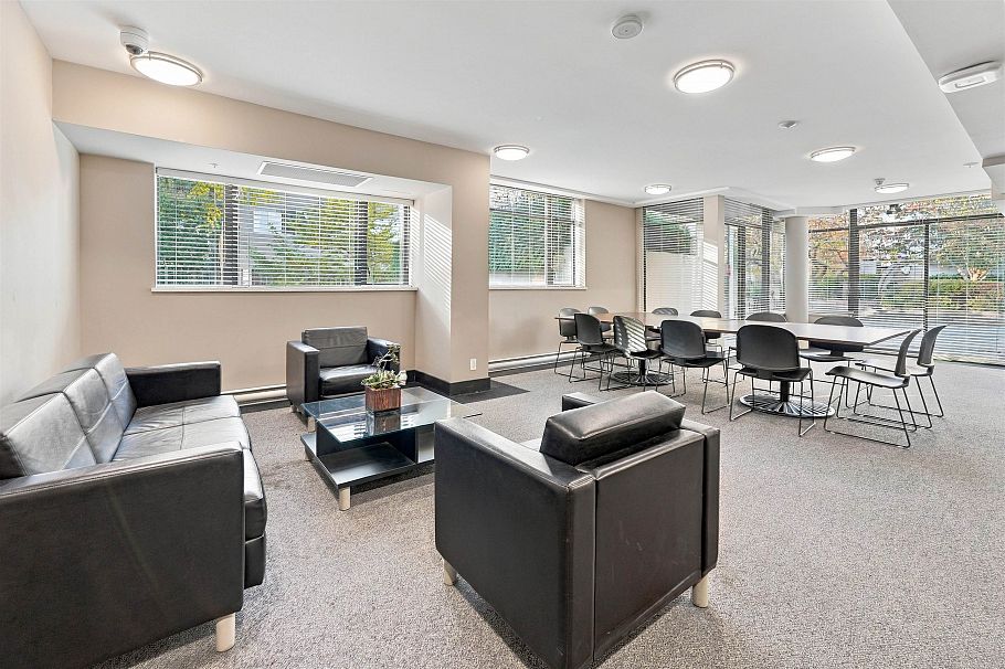 709 1068 W Broadway Vancouver, BC - 26
