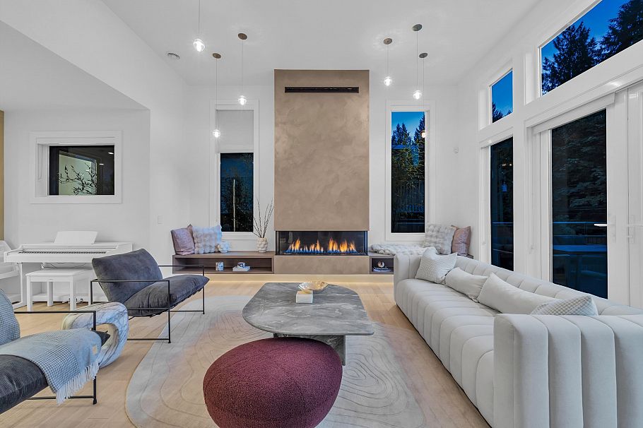 4324 Glencanyon Drive North Vancouver, BC - 4