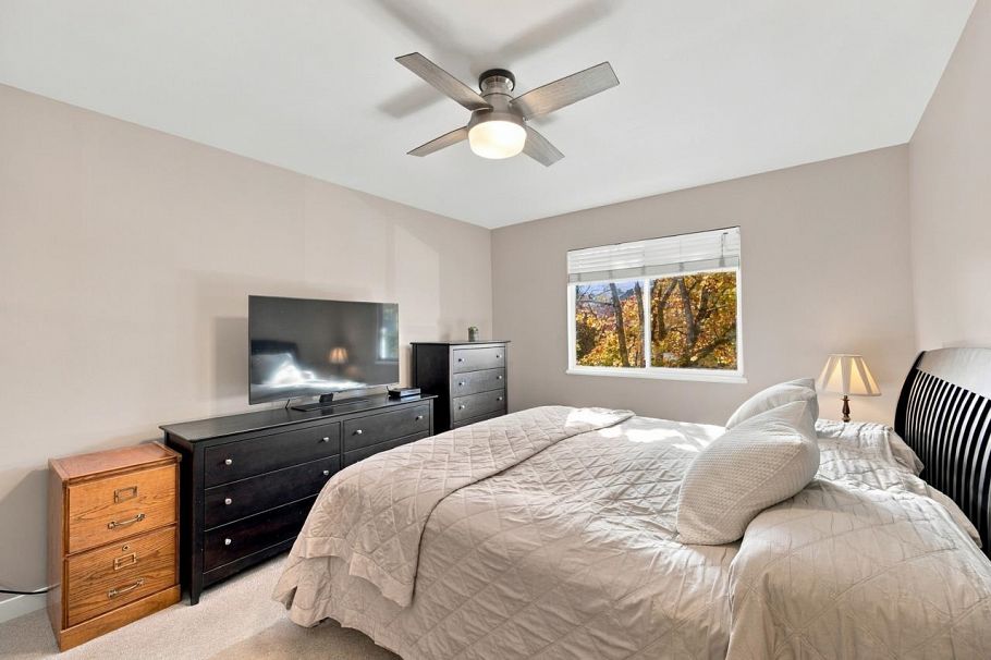 806 Roche Point Drive North Vancouver, BC - 23