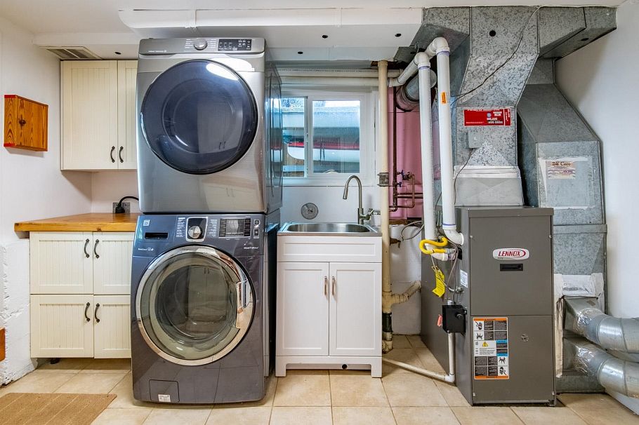5898 Quebec Street Vancouver, BC - 17