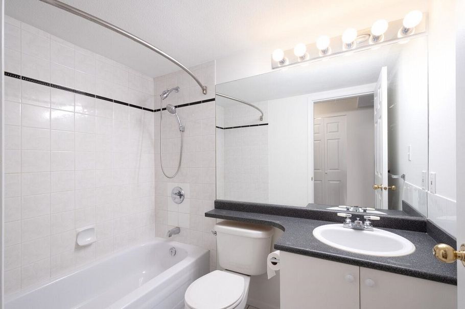 106 2211 Wall Street Vancouver, BC - 23