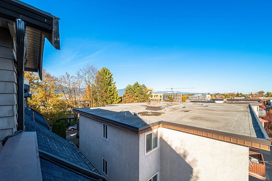 2418 St. Catherines Street Vancouver, BC - 38