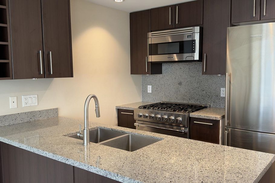 605 138 W 1st Avenue Vancouver, BC - 3