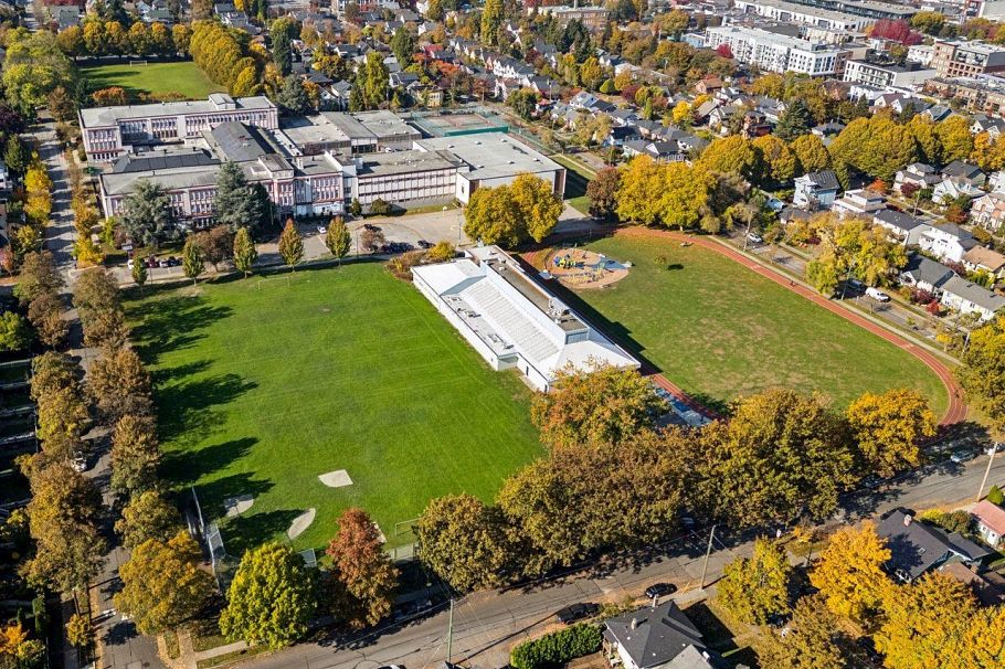 850 Nanaimo Street Vancouver, BC - 23