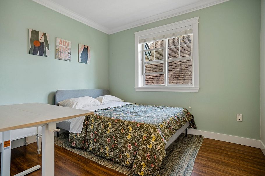 768 E 11th Avenue Vancouver, BC - 25