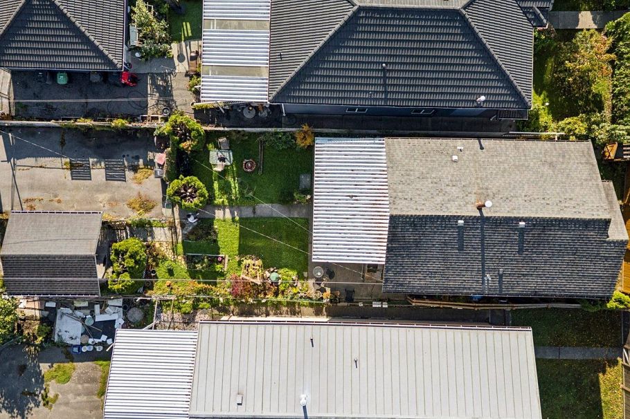 850 Nanaimo Street Vancouver, BC - 40