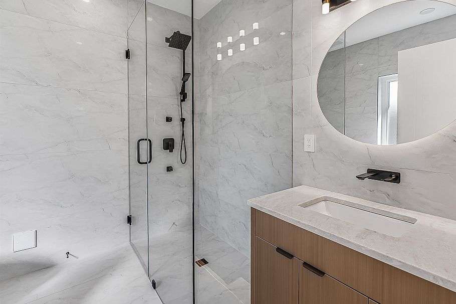 2837 W 31st Avenue Vancouver, BC - 18