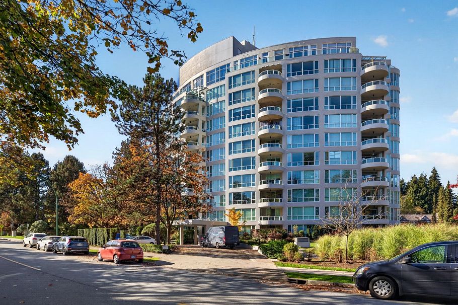 903 995 Roche Point Drive North Vancouver, BC - 33