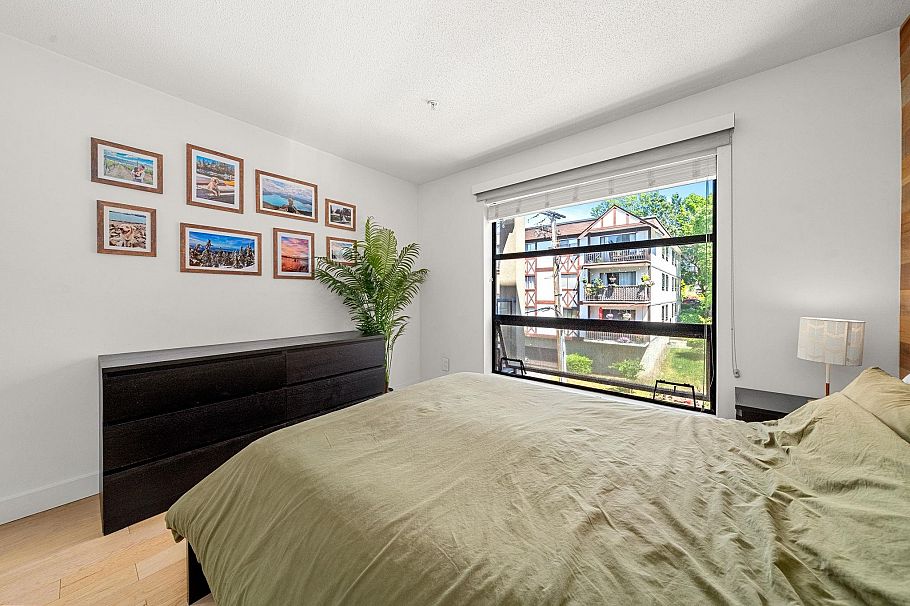 404 124 W 3rd Street North Vancouver, BC - 29