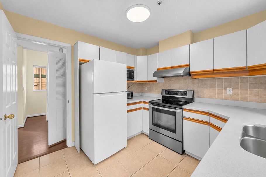 8419 Osler Street Vancouver, BC - 29