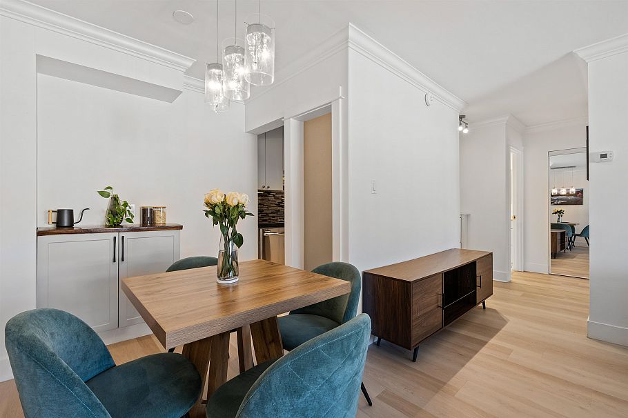 313 2025 W 2nd Avenue Vancouver, BC - 2