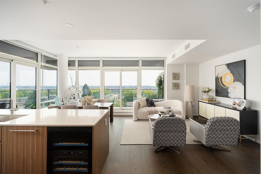 503 8486 Oak Street Vancouver, BC - 8