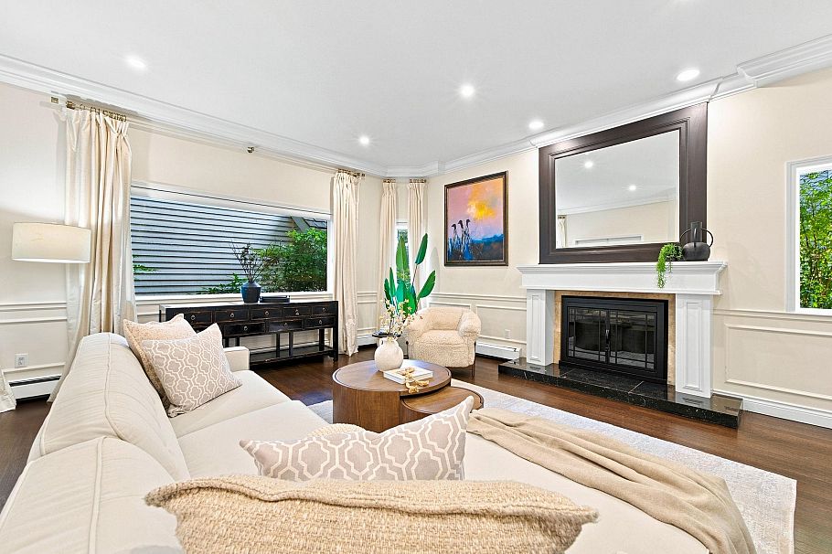 4245 Nautilus Close Vancouver, BC - 3