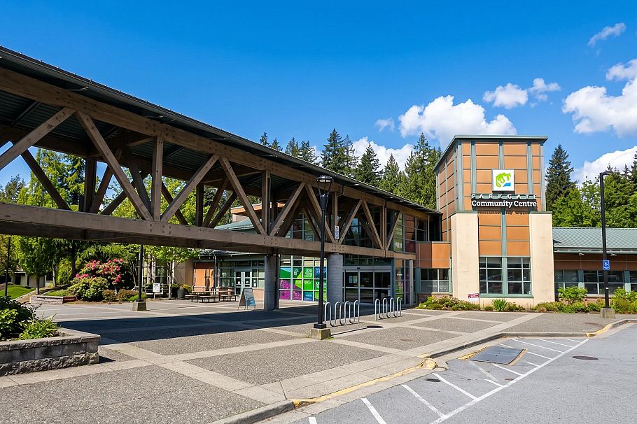 47 3939 Indian River Drive North Vancouver, BC - 30