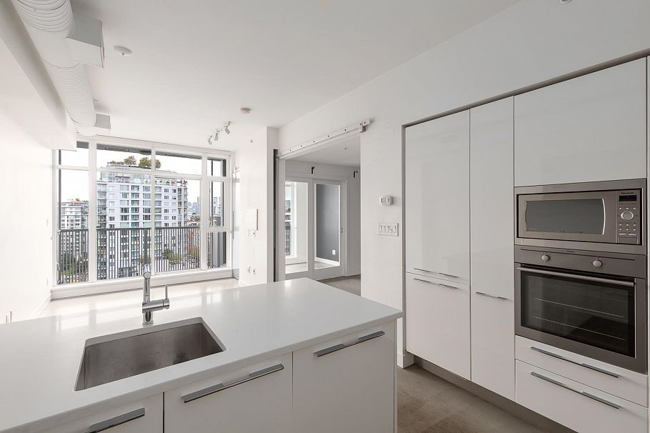 1505 108 E 1st Avenue Vancouver, BC - 2
