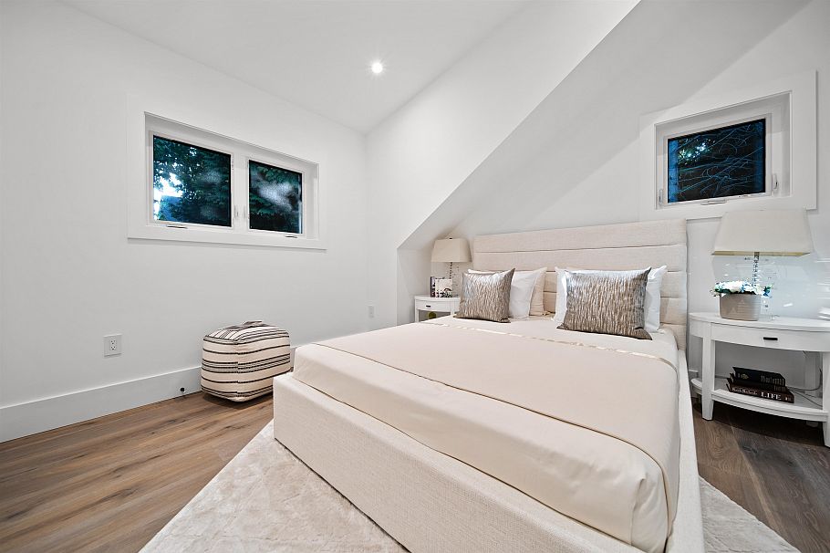 5595 Mackenzie Street Vancouver, BC - 24