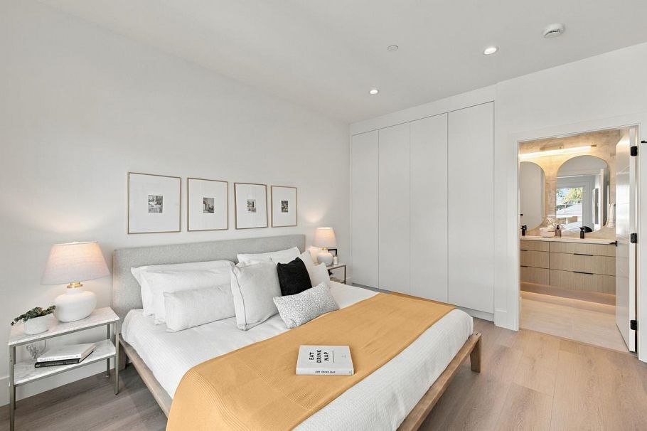 2 841 E 39th Avenue Vancouver, BC - 20