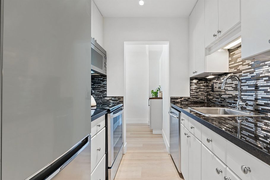 313 2025 W 2nd Avenue Vancouver, BC - 9