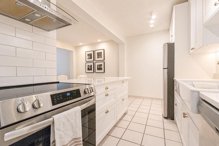 110 1655 NELSON STREET, Vancouver BC V6G 1M4 Vancouver, BC - 16